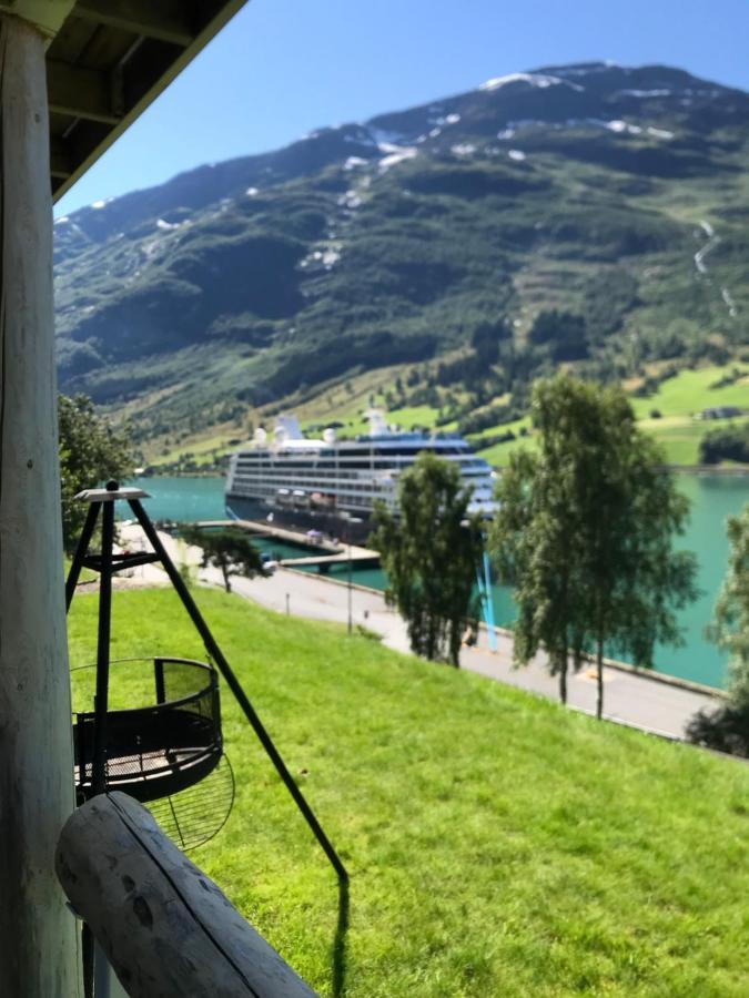 Panorama Fjord Olden Apartman Kültér fotó