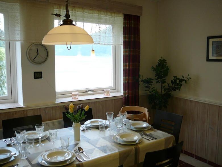 Panorama Fjord Olden Apartman Kültér fotó